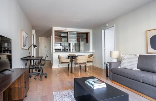 Greenwich Village Apartment | Blueground | Jersey City 1bd apartment