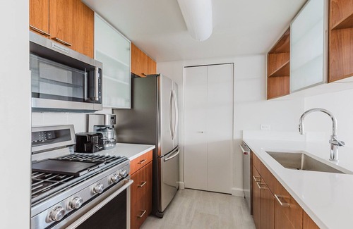 Greenwich Village Apartment | Blueground | Jersey City 1bd apartment