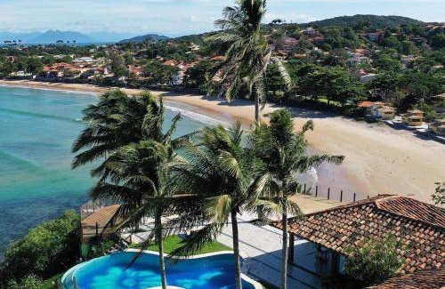 Ferradurinha House | 1200 m² House ∙ 5 bedrooms ∙ 14 guests