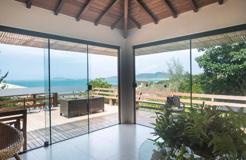 Ferradurinha House | 180 m² House ∙ 4 bedrooms ∙ 8 guests