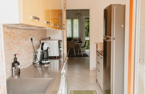 Cavalcaselle Apartment | Bright apartment just minutes from Peschiera del Garda and Gardaland