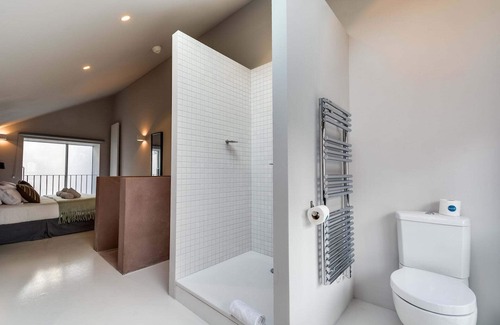 Quartier du Petit-Montrouge Apartment | Brune III - Three Bedroom Apartment, Sleeps 8