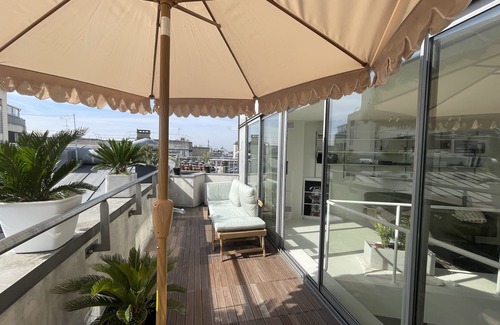 Hopital Saint-Louis Condo | Brutalist, artsy, large terraces, 170 m2, parking, view, AC