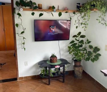 Leme Apartment | Casa de praia no Leme vista para o mar no morro Babilônia