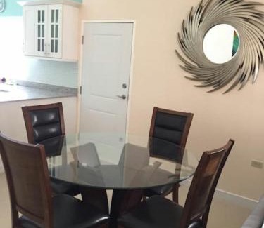 Kingston House | Caymanas Estate beautiful three bedroom house