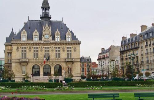 Vincennes Apartment | Château de Vincennes