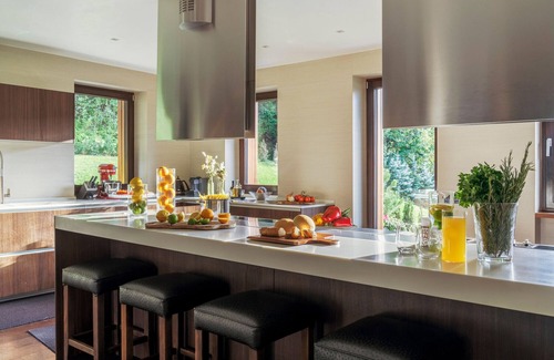 Cortina d'Ampezzo Ski Chalet | CHALET CORTINA 2 - Six Bedroom Chalet, Sleeps 12