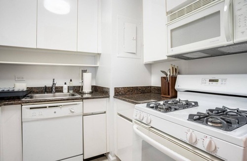 Sutton Place Apartment | Charming Midtown East 2BR w/Elevator & Gym, nr Bloomingdales, by Blueground