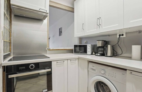 Fontenay-aux-Roses Apartment | Chic and spacious appartment with balcony