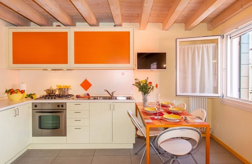 Lorenzaga Apartment | Colombina