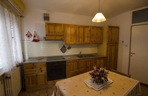 Cortina d'Ampezzo Historic Centre Apartment | Cozy apartment in Corso Italia