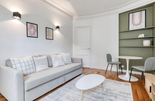 Quartier de Rochechouart Apartment | Delta - Appartement parisien - 9e