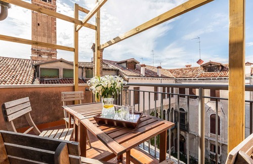 San Marco Apartment | Distinctive Penthouse with Elevator Terrace and View