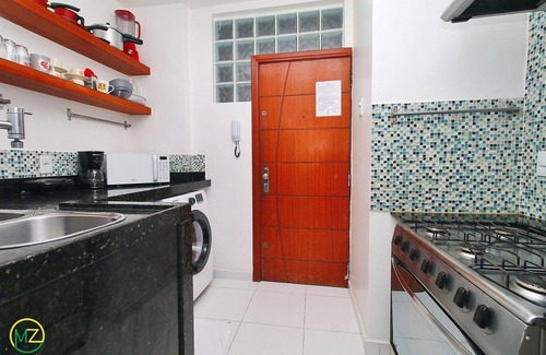 Copacabana Apartment | Economic and Spacious apartment for 6 persons