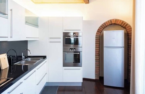 Citta Antica Apartment | Elegance & Design, 2 Double Bedrooms, Balcony