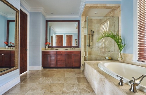 Rokers Point Hotel | Emerald Bay Garden Enclave, One-Bedroom Bliss at Grand Isle Resort