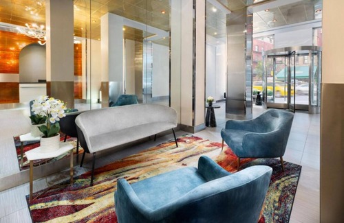 Central New York City House | Explore the Bright Lights of Broadway! Minutes to Theatres! Pet-Friendly