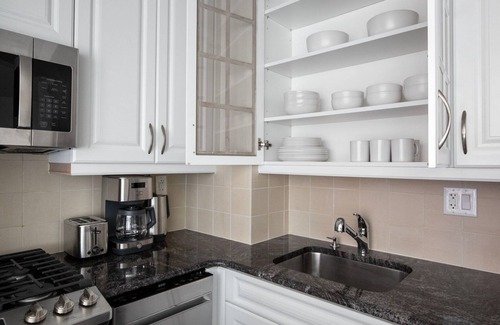 Kips Bay Apartment | Exquisite Kips Bay 1BR w/Gym & W/D, nr Hospitals, by Blueground