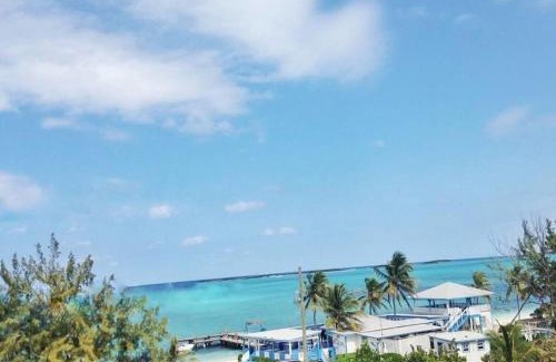 Rolleville Villa | Exuma Beach Point