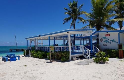Rolleville Villa | Exuma Beach Point