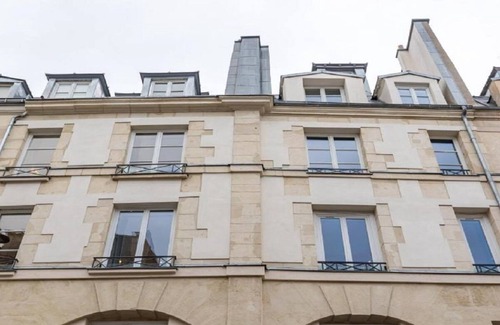 Bercy Apartment | Four bedroom duplex on rue du Faubourg St-Antoine, Bastille, Perfect for groups!