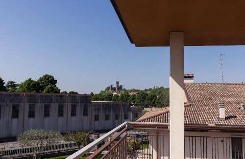 Valeggio sul Mincio Apartment | Green Park House