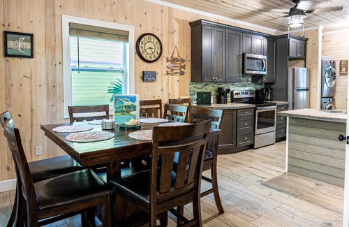 Spanish Wells House | Green Turtle/Beach/Free GolfCart/Kayak/Umbrella/Chairs/Quiet Dead End