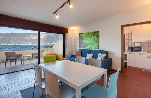 Torri del Benaco Apartment | Greenery Loft With Lake View