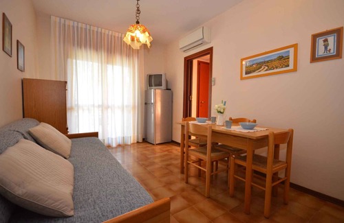 Bibione Lido del Sole Apartment | Holiday apartment with balcony and air conditioning