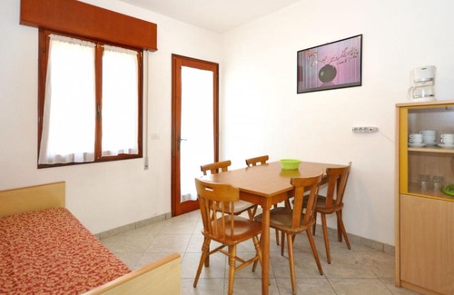 Bibione Lido del Sole House | Holiday Home Villaggio Delfino-1 by Interhome