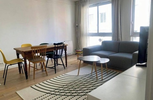 Quartier de la Goutte-d'Or Apartment | Home Sweet Home Doudeauville Chateau