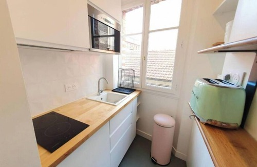 Quartier de la Goutte-d'Or Apartment | Home Sweet Home Doudeauville