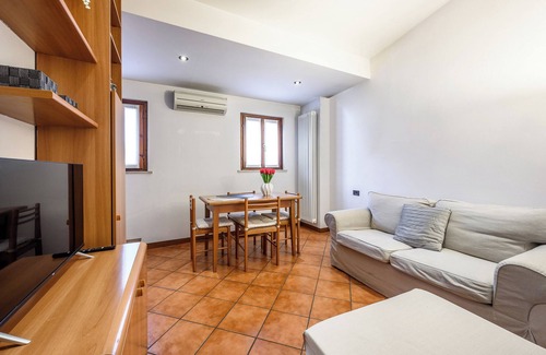 Verona City Centre Apartment | Hoomee San Zeno