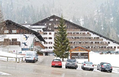 Malga Ciapela Hotel | Hotel ∙ 2 guests