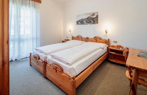 Cortina d'Ampezzo Hotel | Hotel Al Larin