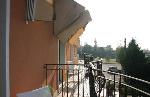 Corrubbio Hotel | Hotel Moro Freoni