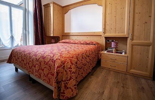 Cortina d'Ampezzo Historic Centre Hotel | Hotel Regina