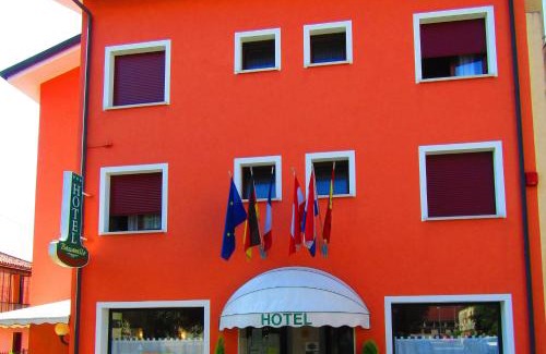 Bassano del Grappa Hotel | Hotel Ristorante Al Bassanello