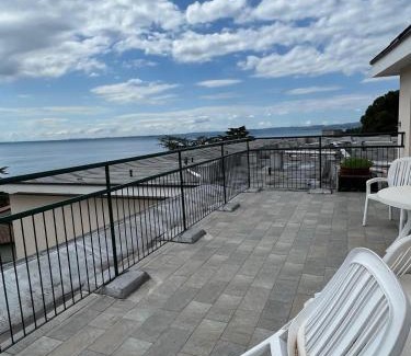 Corno House | Il Nido - Euroresidence Lungolago Garda