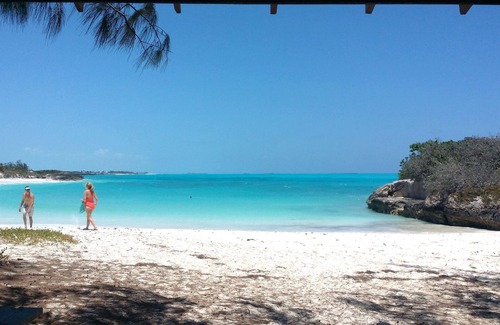 George Town Cottage | Ixora East - Beach access with great snorkeling spot