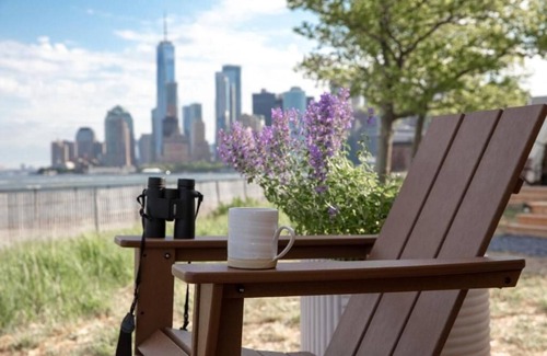 Manhattan Hotel | Journey Family Tent | Collective | Island Retreat for Four Guests