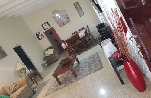 Port Morant House | Kingvilla