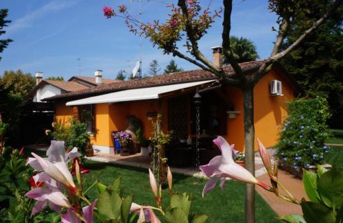 Ca' Savio House | La Brigata Apartments Orange House
