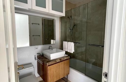 Hell's Kitchen Apartment | Large 3 bedroom 2 Blocks from Times Square