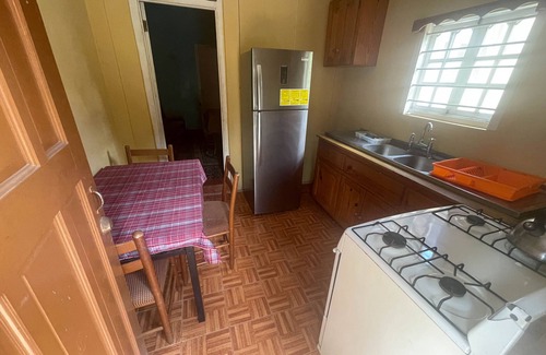 Ocho Rios House | Little Shaw Park Guest House