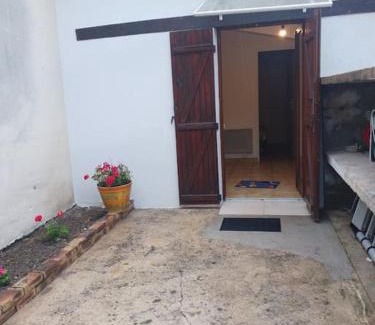 Gagny Apartment | Logement avec 1 chambre