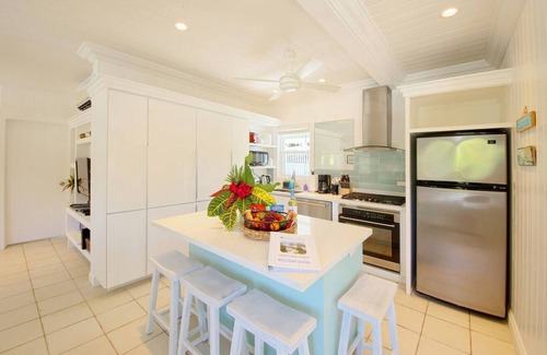 Governor's Harbour House | Luxury 3BR 3.5BA Home w/Private Pool & Generator