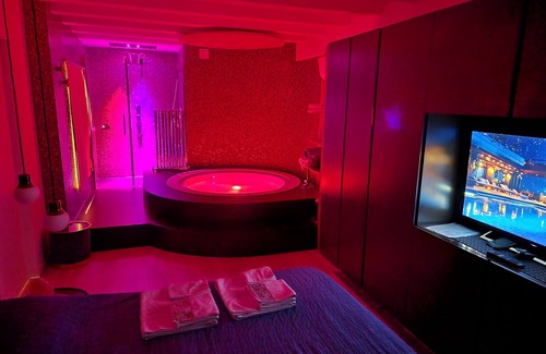 Treviso House | LUXURY ROOM & PRIVATE SPA RIO BOTTENIGA