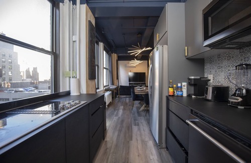 Midtown South Apartment | Madison Square Garden 6 Bedroom Loft