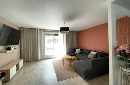 Thiais House | Maison familiale lavande